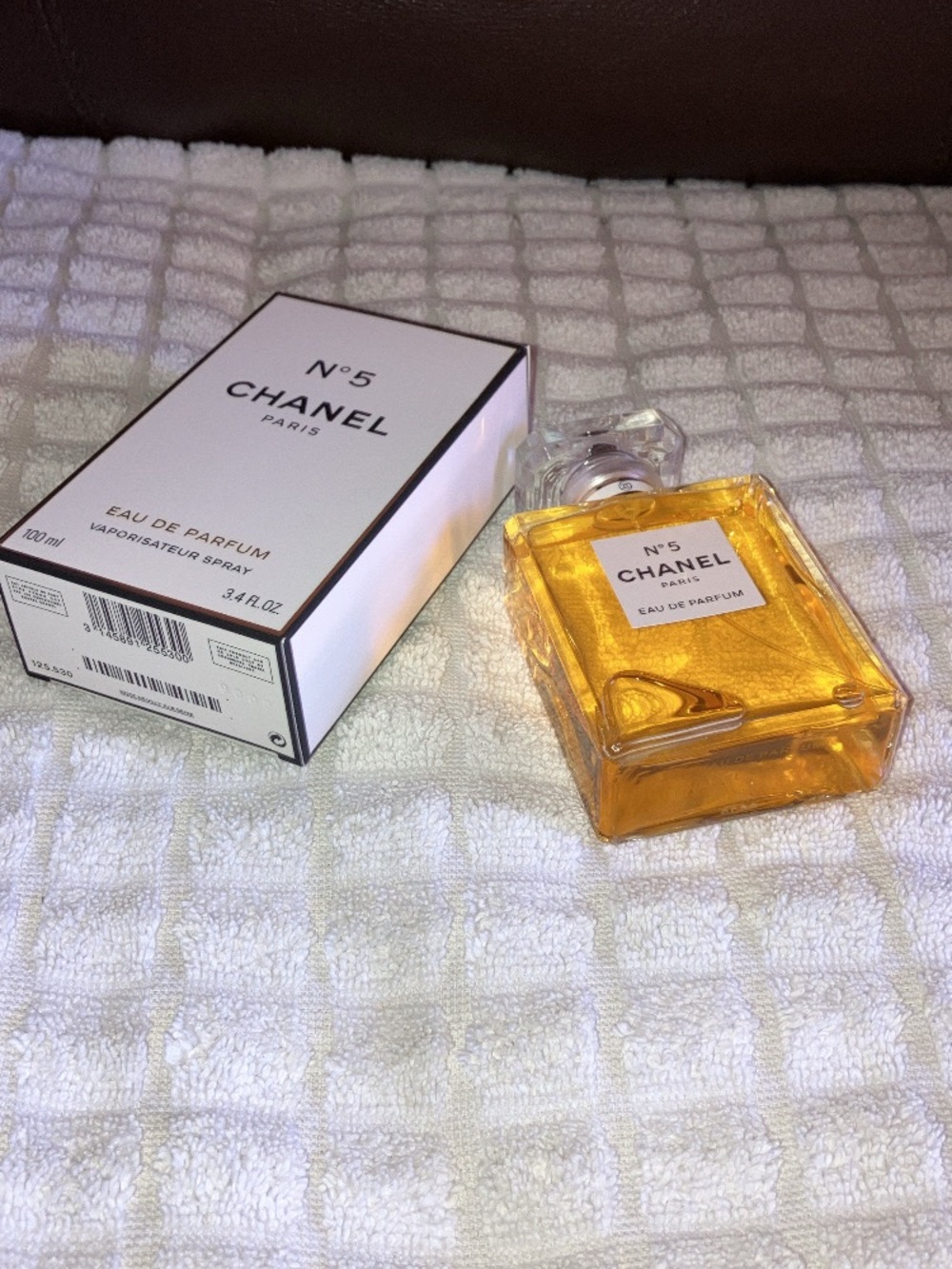Chanel No.5 Eau de Parfum - Picture 3 of 10